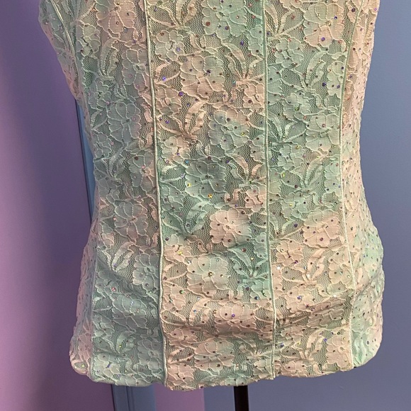 New! Beautiful Floral Lace Dressy Turquoise Tank - Picture 5 of 15